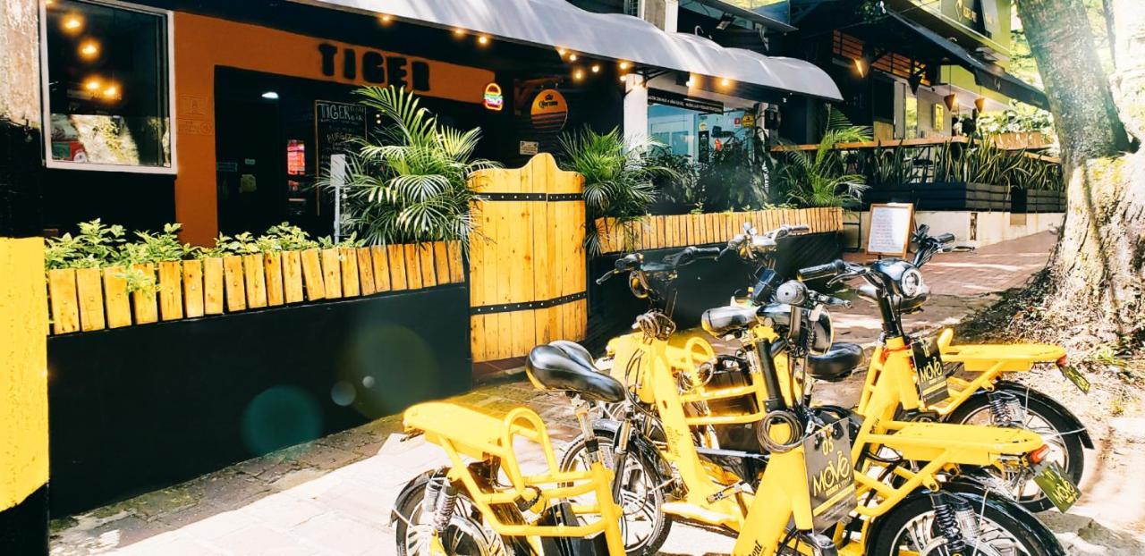 Tiger Hostel Medellín Exterior foto